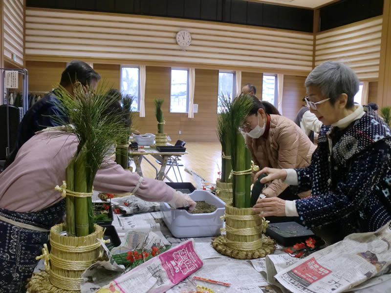 はなまきミニ園芸部(2)　ミニ門松教室