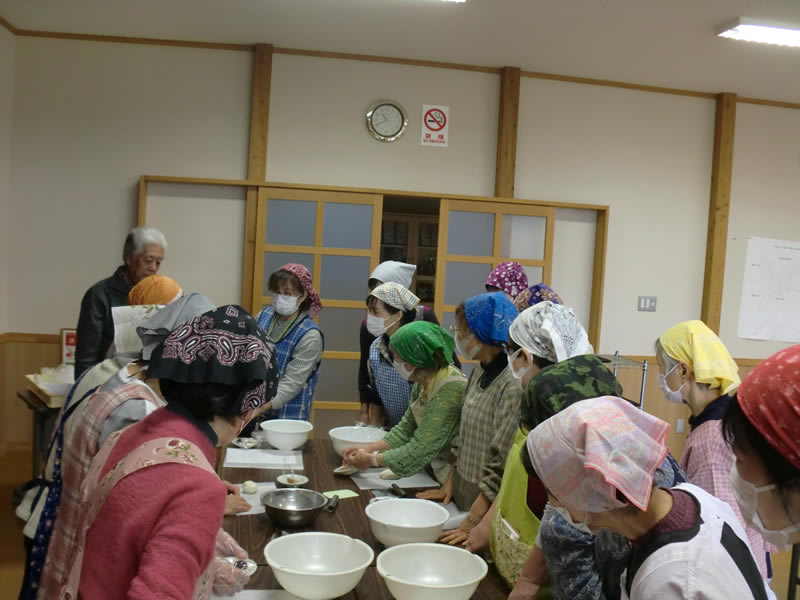 みてふれて もっと花巻楽しむ講座～東和さおでって！米粉パンと佐々長と萬〜